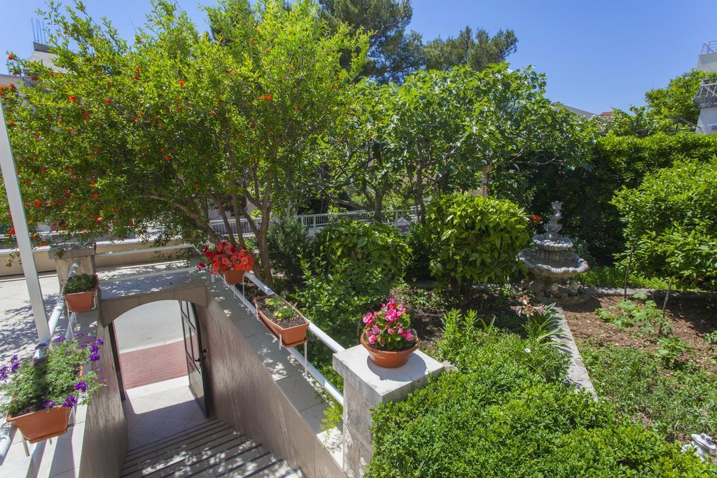 Villa Neda Makarska Bagian luar foto